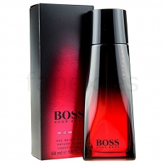 Boss Intense de Hugo Boss es una fragancia de la familia olfativa Oriental Amaderada para Mujeres. Boss Intense se lanzó en 2003. Las Notas de Salida son especias y flor de azahar del naranjo; las Notas de Corazón son vainilla y rosa; las Notas de Fondo s